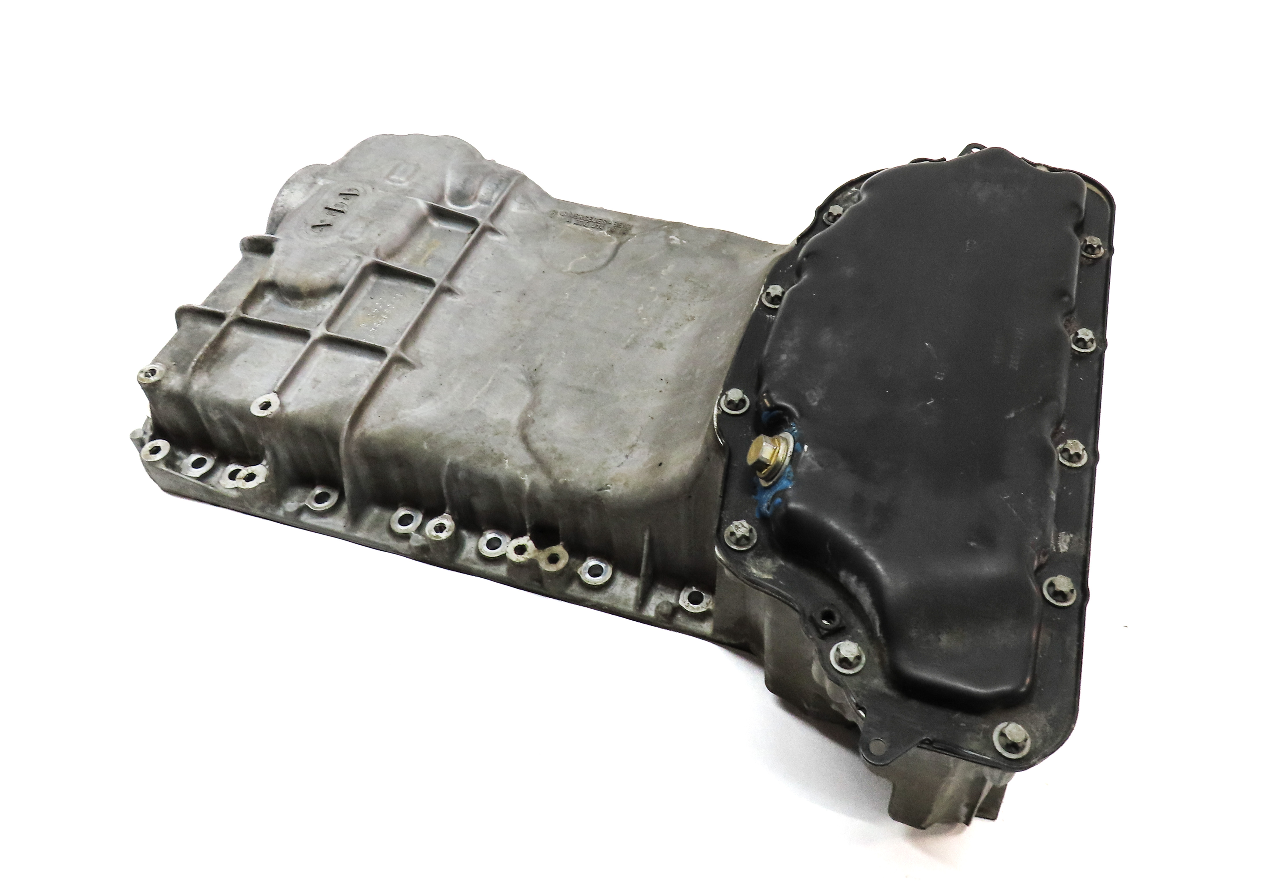 2014 MERCEDES E350 COUPE (C207) 3.5L M276 ENGINE UPPER & LOWER OIL PAN ASSEMBLY — exact item pictured
